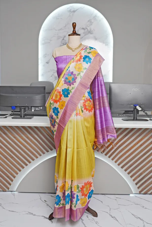 Soft_Tussar_Silk_sarees_with_Beautiful_Digital_Print_With_Attractive_Border_And_Contrast_Print_Blouse_With_Tassels