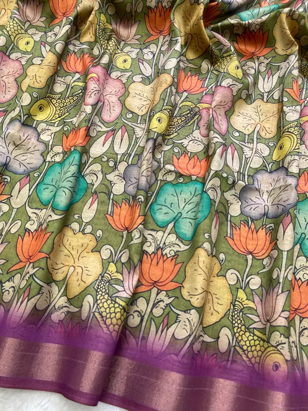 Soft_Tussar_Silk_sarees_with_Beautiful_Digital_Print_With_Attractive_Border_And_Contrast_Print_Blouse_With_Tassels