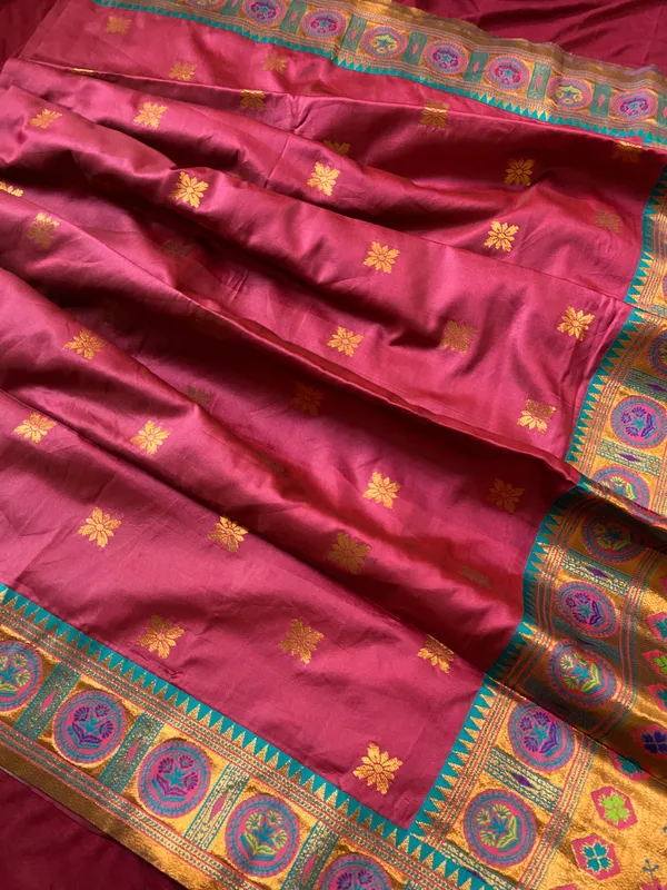 Premium_Soft_Paithani_Silk_sarees_With_Beautiful_Weaving_Pattern_With_Attractive_Rich_Pallu_And_Border_And_Weaving_Blouse_With_Tassels