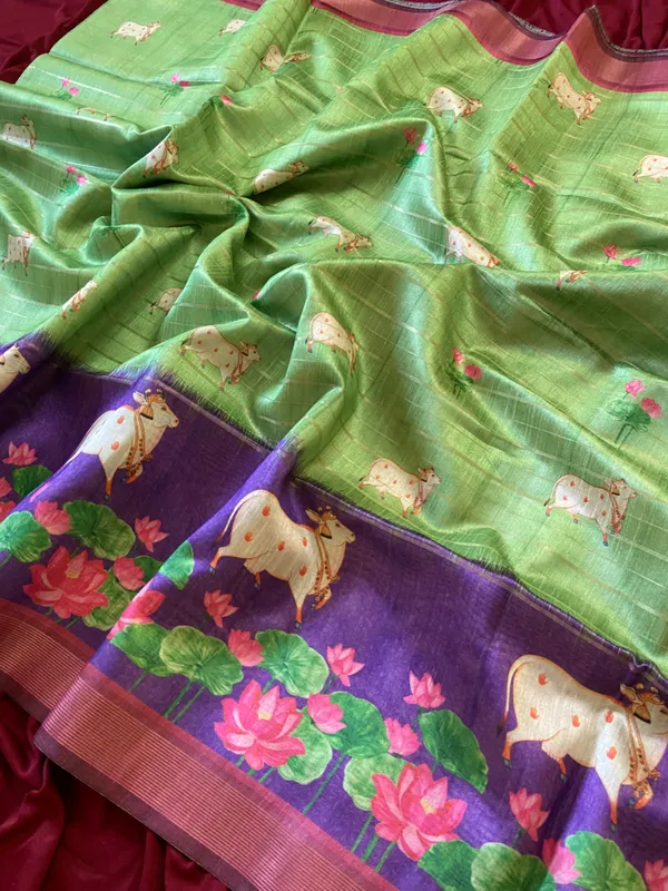 Soft_Semi_Tussar_Silk_sarees_with_Beautiful_Digital_Print_With_Attractive_Border_And_Contrast_Print_Blouse_With_Tassels