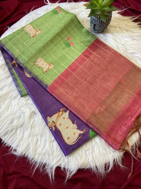 Soft_Semi_Tussar_Silk_sarees_with_Beautiful_Digital_Print_With_Attractive_Border_And_Contrast_Print_Blouse_With_Tassels