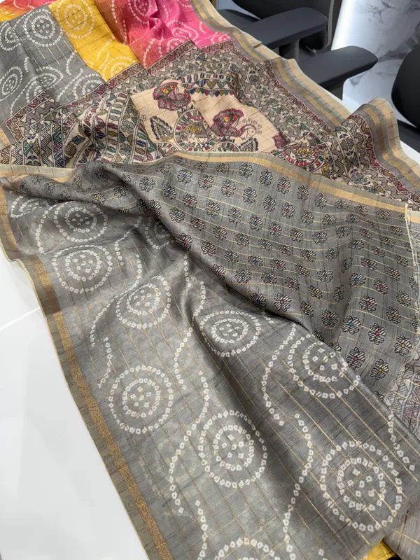 Soft_Semi_Tussar_Silk_sarees_with_Beautiful_Digital_Print_With_Attractive_Border_And_Contrast_Print_Blouse_With_Tassels