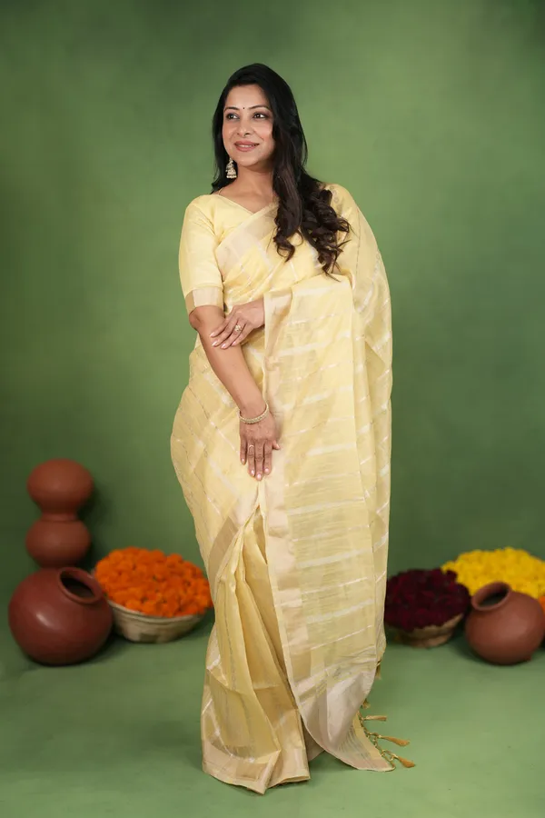 Soft_Linen_Cotton_Silk_sarees_with_Beautiful_Weaving__Zari_Butti_Design_With_Attractive_Border_&_Rich_Pallu__And_Running__Plain_Blouse_With_Tassels