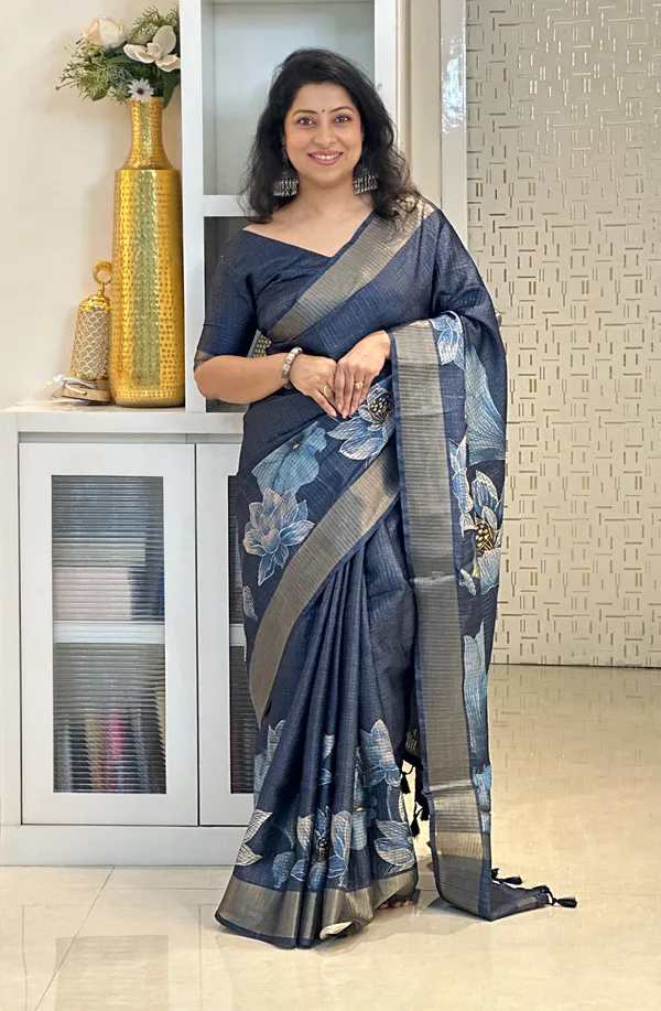 Soft_Tussar_Silk_sarees_with_Beautiful_Digital_Print_With_Attractive_Checks_Design_Saree_And_Digital_Print_Blouse_With_Tassels
