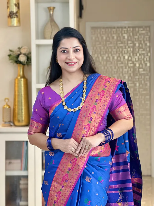 Premium_Soft_Paithani_Silk_sarees_With_Beautiful_Weaving_Pattern_With_Attractive_Rich_Pallu_And_Border_And_Weaving_Blouse_With_Tassels