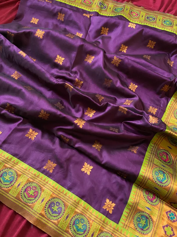 Premium_Soft_Paithani_Silk_sarees_With_Beautiful_Weaving_Pattern_With_Attractive_Rich_Pallu_And_Border_And_Weaving_Blouse_With_Tassels