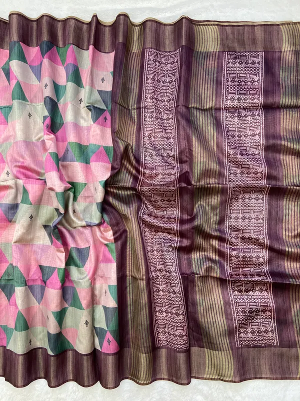 Soft_Tussar_Silk_sarees_with_Beautiful_Print_With_Attractive_Border_And_Contrast_Print_Blouse_With_Tassels