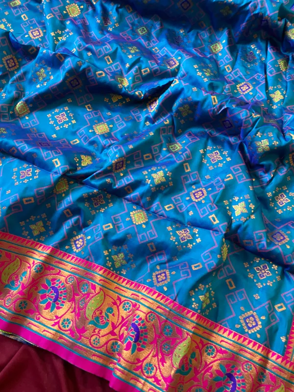 Premium_Soft_Paithani_Silk_sarees_With_Beautiful_Weaving_Pattern_With_Attractive_Rich_Pallu_And_Border_And_Weaving_Blouse_With_Tassels