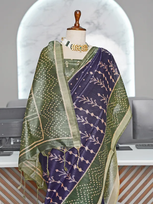 Soft_Tussar_Silk_sarees_with_Beautiful_Digital_Print_With_Attractive_Border_And_Contrast_Print_Blouse_With_Tassels