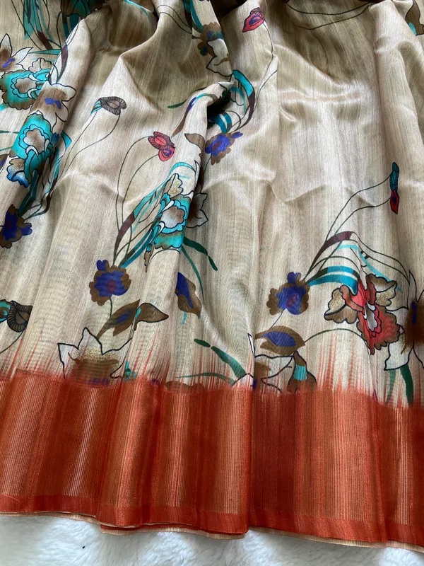 Soft_Tussar_Silk_sarees_with_BeautifulDigital_Print_With_Attractive_Pallu_&_Zari_Border_And_Contrast__Digital_Print_Blouse_With_Tassels
