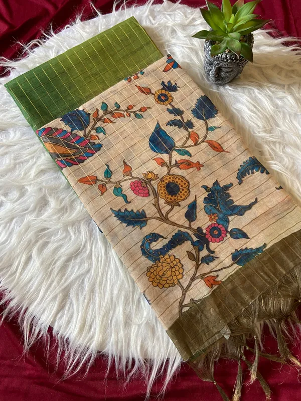 Soft_Semi_Tussar_Silk_sarees_with_Beautiful_Digital_Print_With_Attractive_Border_And_Contrast_Print_Blouse_With_Tassels