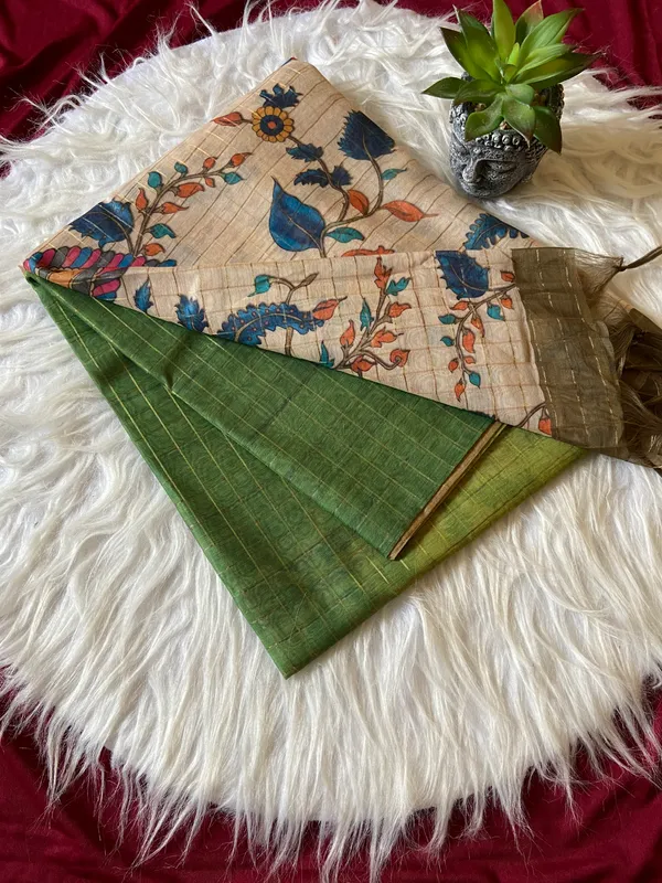 Soft_Semi_Tussar_Silk_sarees_with_Beautiful_Digital_Print_With_Attractive_Border_And_Contrast_Print_Blouse_With_Tassels