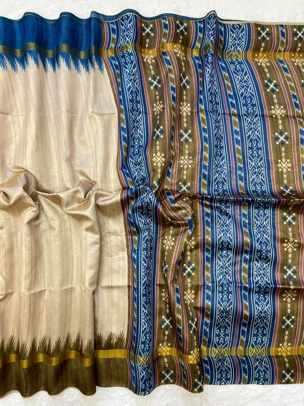 Vamika_Mehendi_Green_&_Blue_–_Divine_Navratri_Special_|_Soft_Tussar_Silk_Saree_with_Print,_Border_&_Contrast_Print_Blouse_with_Tassels