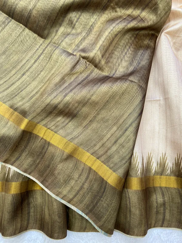 Vamika_Mehendi_Green_&_Blue_–_Divine_Navratri_Special_|_Soft_Tussar_Silk_Saree_with_Print,_Border_&_Contrast_Print_Blouse_with_Tassels