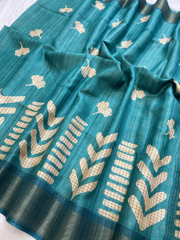 Kanika_Rama_Green_–_Checks_Design_Aesthetic_Edit_for_You_|_Soft_Tussar_Silk_Saree_with_Digital_Print,_Checks_Design_Saree_&_Digital_Print_Blouse