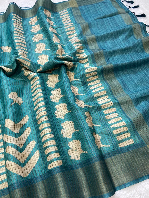 Kanika_Rama_Green_–_Checks_Design_Aesthetic_Edit_for_You_|_Soft_Tussar_Silk_Saree_with_Digital_Print,_Checks_Design_Saree_&_Digital_Print_Blouse