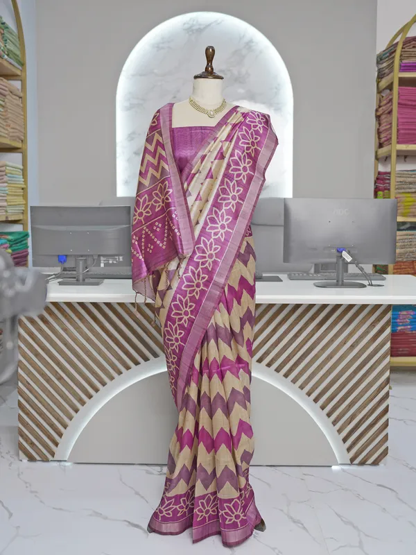 Soft_Tussar_Silk_sarees_with_Beautiful_Digital_Print_With_Attractive_Border_And_Contrast_Print_Blouse_With_Tassels