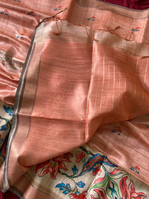 Soft_Semi_Tussar_Silk_sarees_with_Beautiful_Digital_Print_With_Attractive_Border_And_Contrast_Print_Blouse_With_Tassels