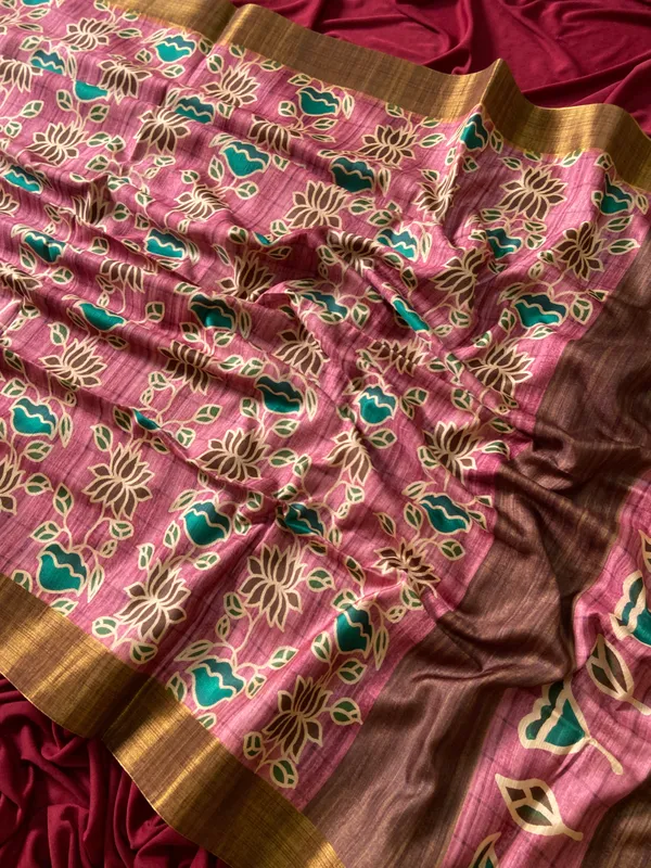 Soft_Tussar_Silk_sarees_with_Beautiful_Digital_Print_With_Attractive_Border_And_Contrast_Print_Blouse_With_Tassels