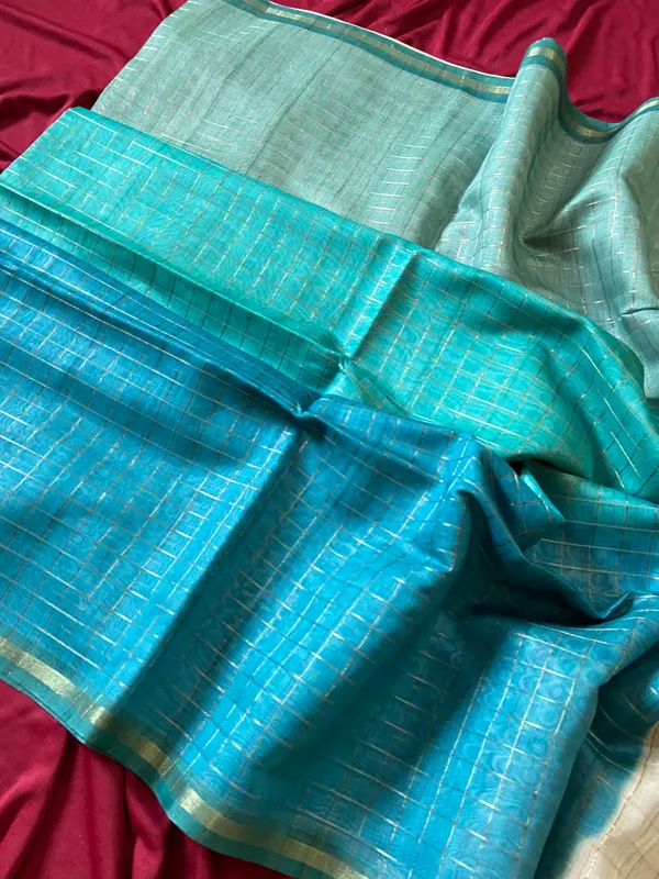 Soft_Semi_Tussar_Silk_sarees_with_Beautiful_Digital_Print_With_Attractive_Border_And_Contrast_Print_Blouse_With_Tassels