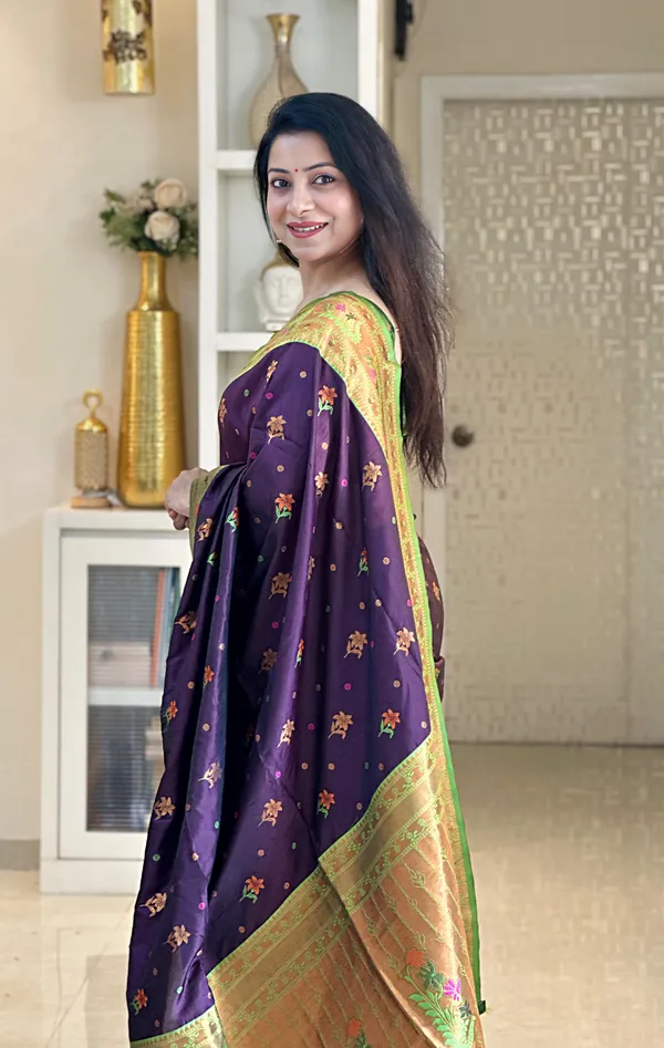 Kritika_Wine_–_Starlit_Wedding_Special_|_Premium_Soft_Paithani_Silk_Saree_with_Weaving_Pattern,_Rich_Pallu_&_Border_&_Weaving_Blouse_with_Tassels