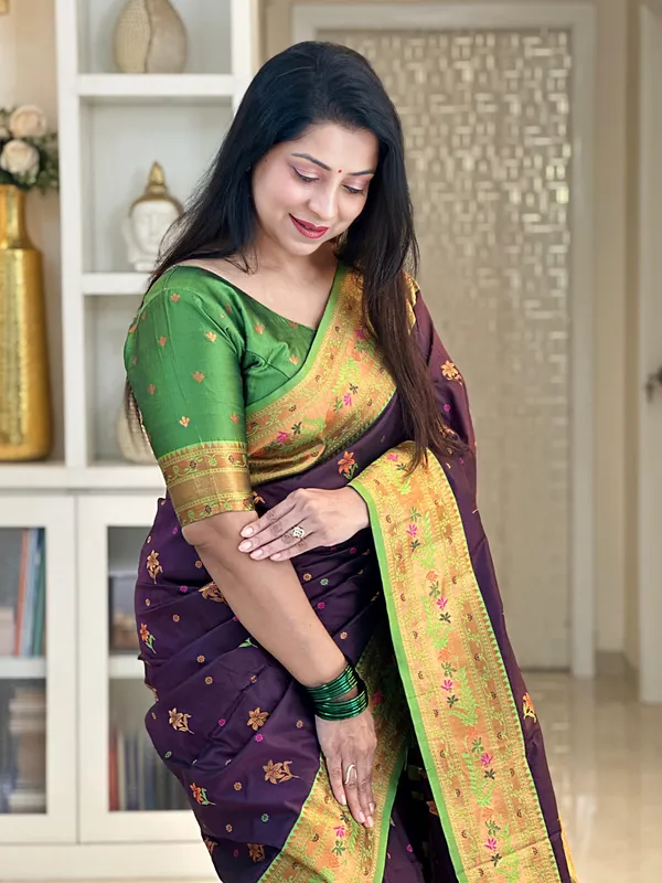 Kritika_Wine_–_Starlit_Wedding_Special_|_Premium_Soft_Paithani_Silk_Saree_with_Weaving_Pattern,_Rich_Pallu_&_Border_&_Weaving_Blouse_with_Tassels