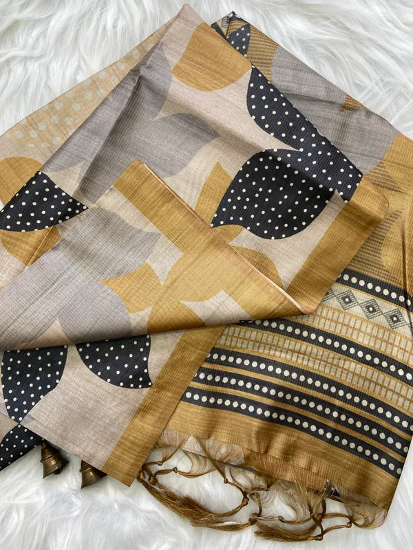 Soft_Tussar_Silk_sarees_with_Beautiful_Digital_Print_With_Attractive_Zari_Line_in_all_over_Saree_And_Digital_Print_Blouse_With_Tassels