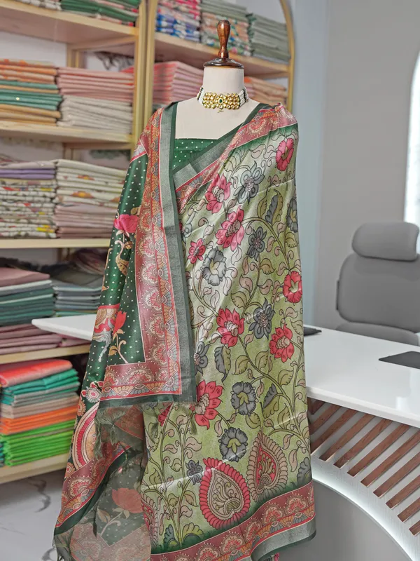 Soft_Tussar_Silk_sarees_with_Beautiful_Digital_Print_With_Attractive_Border_And_Contrast_Print_Blouse_With_Tassels
