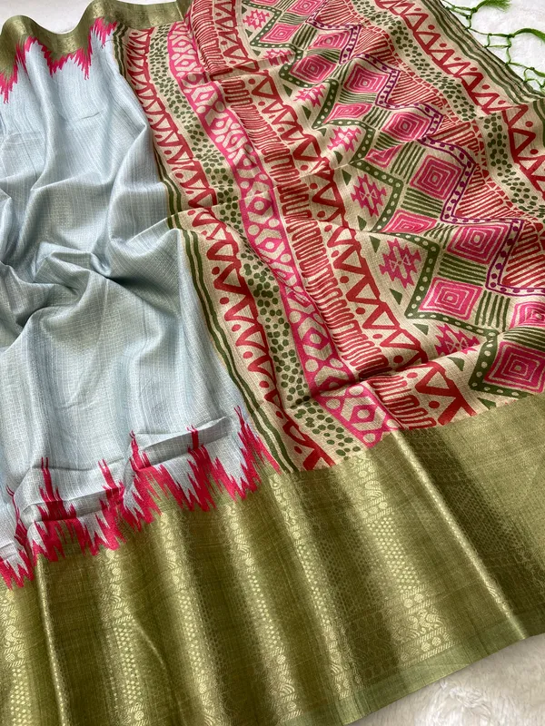 Nikita_Green_–_Victorious_Aesthetic_Edit_for_You_|_Soft_Kota_Saree_with_Print,_Pallu_&_Contrast_Print_Blouse_with_Tassels