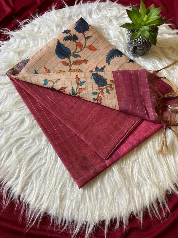 Soft_Semi_Tussar_Silk_sarees_with_Beautiful_Digital_Print_With_Attractive_Border_And_Contrast_Print_Blouse_With_Tassels
