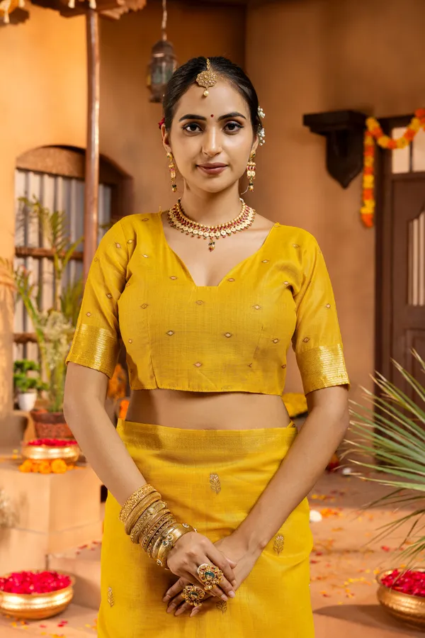 Kashish_Yellow_–_Alluring_Wedding_Special_|_Premium_Soft_Muga_Cotton_Saree_with_Colourful_Resham_Weaving_Peacock_Design_Pallu