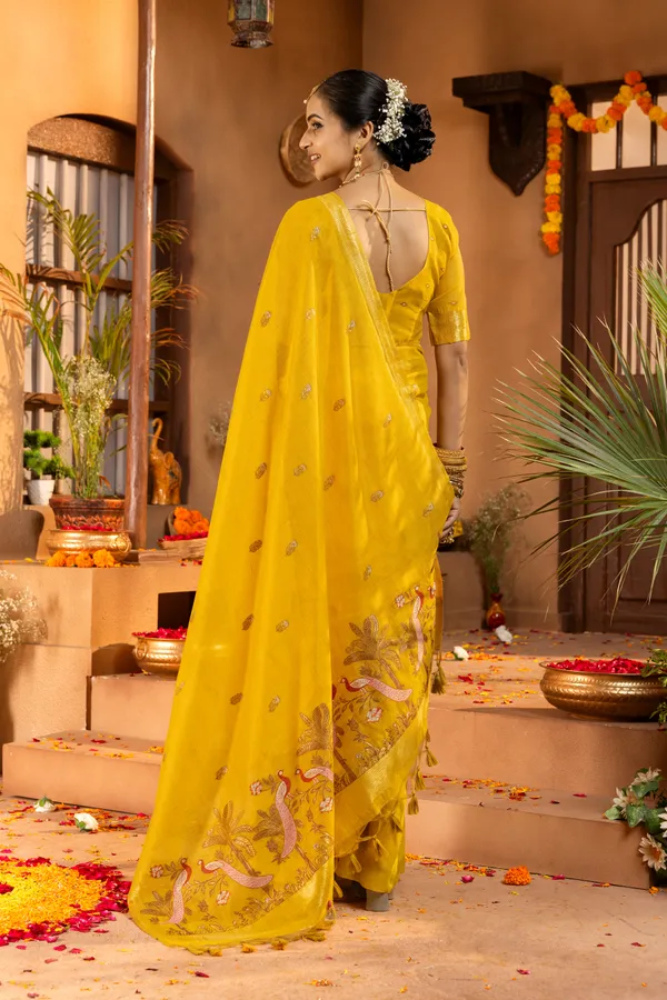 Kashish_Yellow_–_Alluring_Wedding_Special_|_Premium_Soft_Muga_Cotton_Saree_with_Colourful_Resham_Weaving_Peacock_Design_Pallu
