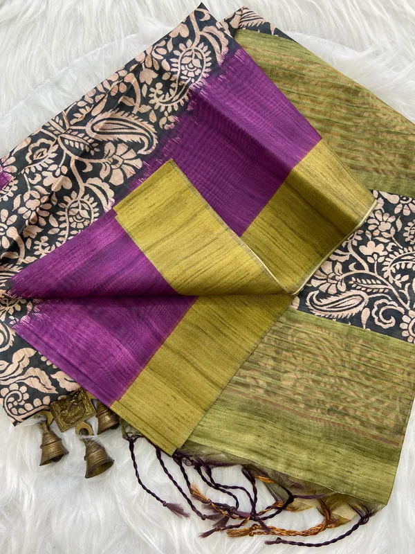Mirza_Green_&_Purple_–_Festive_Season_Special_|_Soft_Tussar_Silk_Saree_with_Print,_Border_&_Contrast_Print_Blouse_with_Tassels