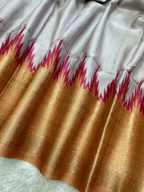 Nikita_Orange_–_Victorious_Aesthetic_Edit_for_You_|_Soft_Kota_Saree_with_Print,_Pallu_&_Contrast_Print_Blouse_with_Tassels