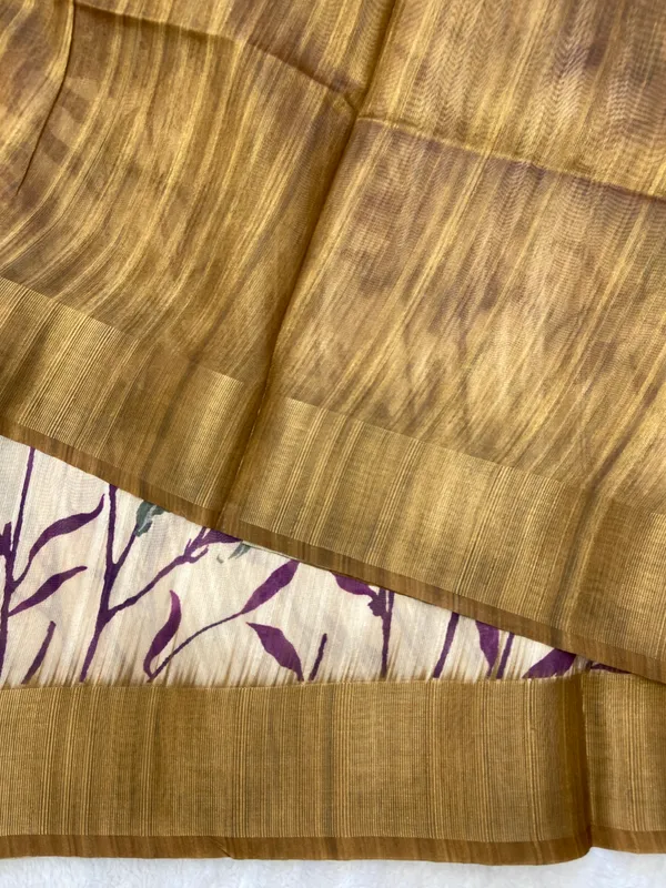 Soft_Tussar_Silk_sarees_with_Beautiful_Digital_Print_With_Attractive_Border_And_Contrast_Print_Blouse_With_Tassels