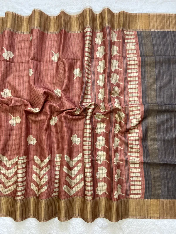Soft_Tussar_Silk_sarees_with_Beautiful_Digital_Print_With_Attractive_Checks_Design_Saree_And_Digital_Print_Blouse_With_Tassels