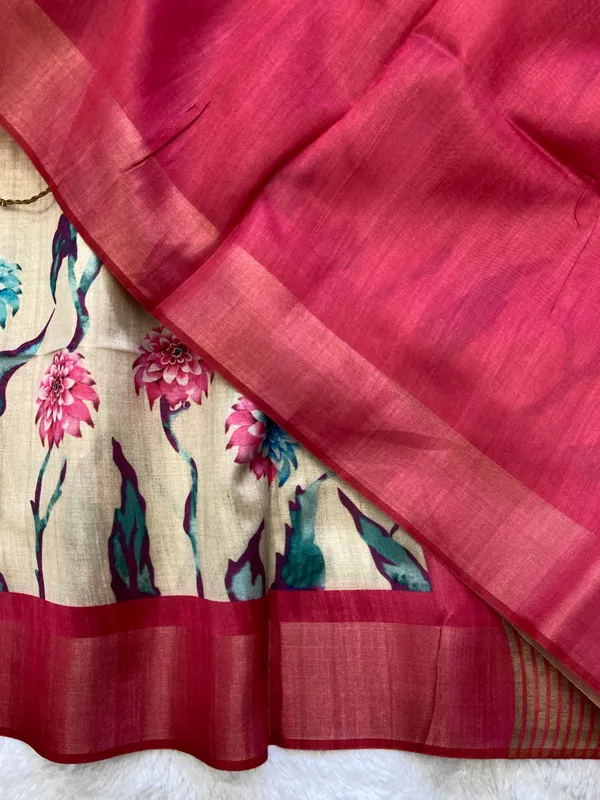 Soft_Tussar_Silk_sarees_with_Beautiful_Print_With_Attractive_Border_And_Contrast_Print_Blouse_With_Tassels