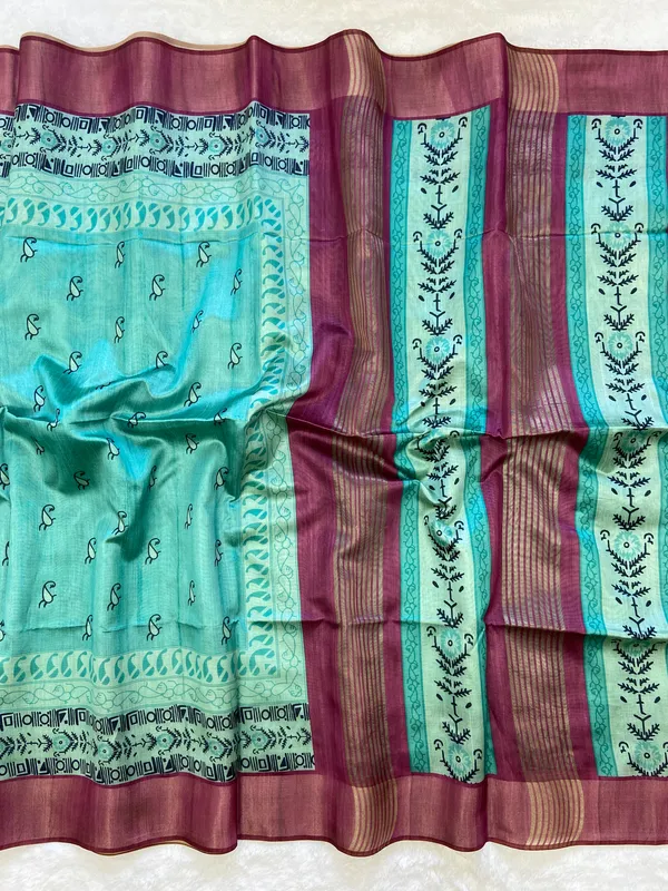 Soft_Tussar_Silk_sarees_with_Beautiful_Print_With_Attractive_Border_And_Contrast_Print_Blouse_With_Tassels