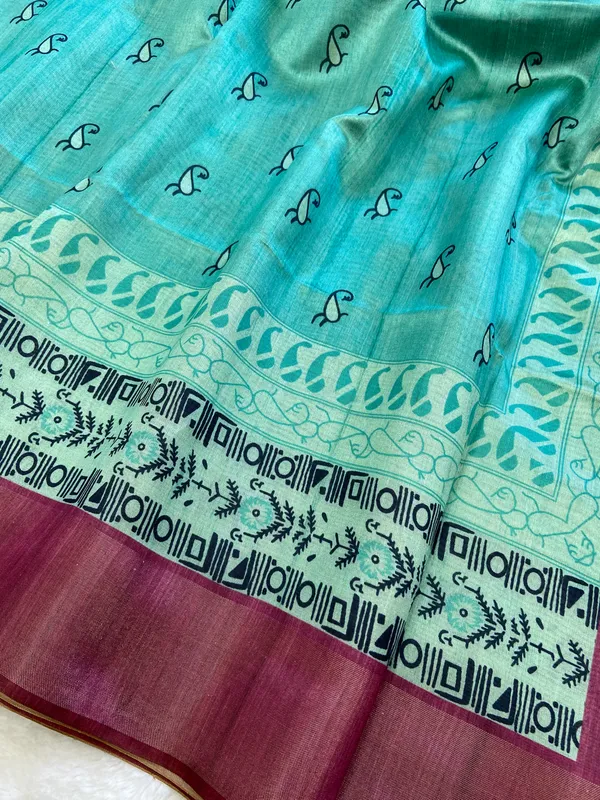 Soft_Tussar_Silk_sarees_with_Beautiful_Print_With_Attractive_Border_And_Contrast_Print_Blouse_With_Tassels