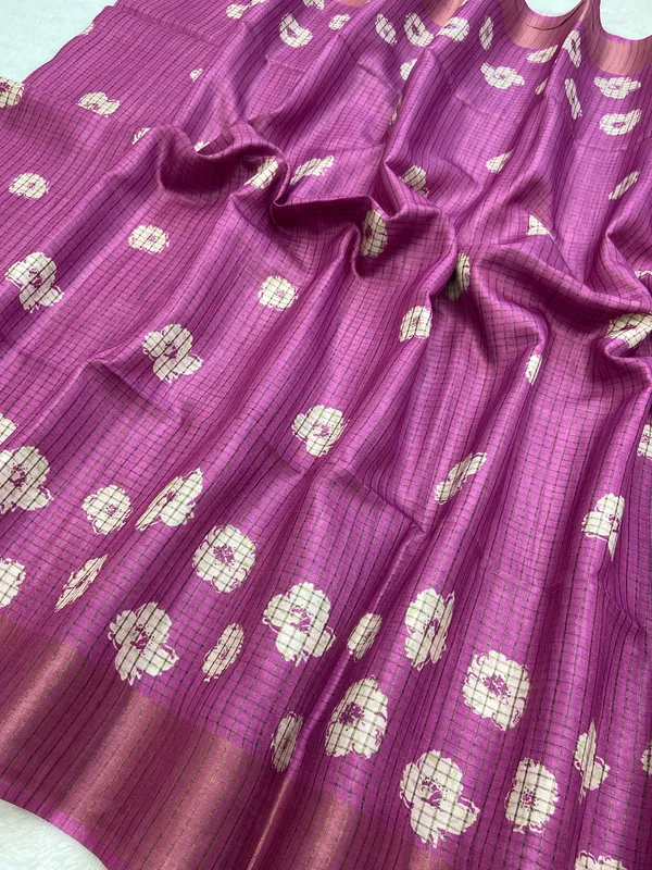 Geetika_Pink_–_Melodic_Aesthetic_Edit_for_You_|_Soft_Tussar_Silk_Saree_with_Digital_Print,_Checks_Design_Saree_&_Digital_Print_Blouse_with_Tassels
