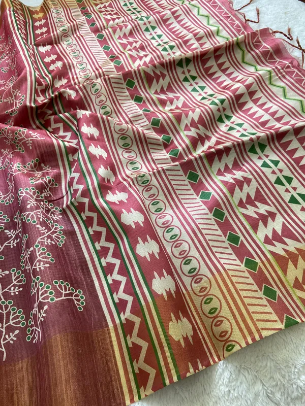 Lilavati_Peach_No.4_–_Charming_Aesthetic_Edit_for_You_|_Soft_Tussar_Silk_Saree_with_Print,_Border_&_Contrast_Print_Blouse_with_Tassels