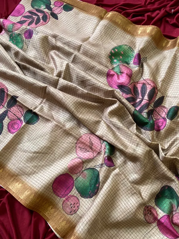 Soft_Tussar_Silk_sarees_with_Beautiful_Digital_Print_With_Attractive_Checks_Design_Saree_And_Digital_Print_Blouse_With_Tassels