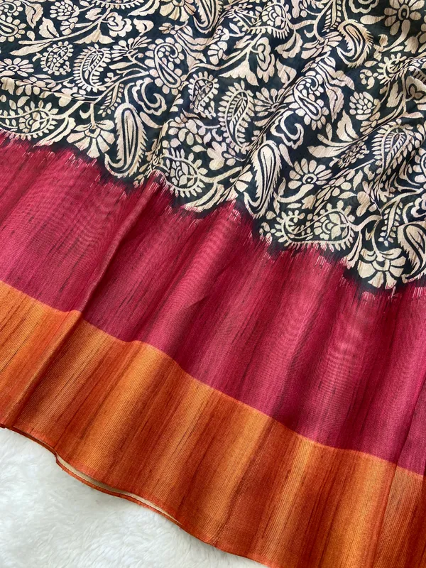 Mirza_Orange_&_Maroon_–_Diwali_Special_|_Soft_Tussar_Silk_Saree_with_Print,_Border_&_Contrast_Print_Blouse_with_Tassels