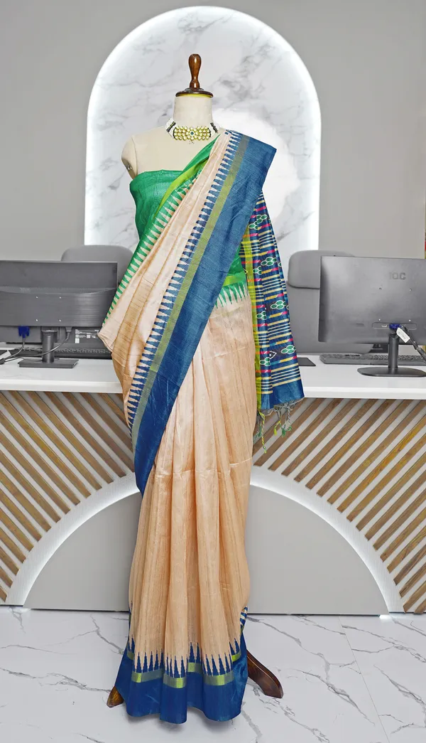 Soft_Tussar_Silk_sarees_with_Beautiful_Digital_Print_With_Attractive_Border_And_Contrast_Print_Blouse_With_Tassels