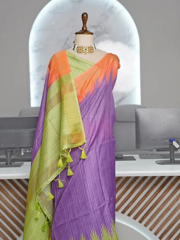 Soft_Tussar_Silk_sarees_with_Beautiful_Digital_Print_With_Attractive_Checks_Design_Saree_And_Digital_Print_Blouse_With_Tassels