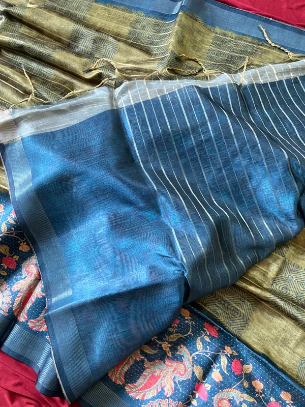 Soft_Semi_Tussar_Silk_sarees_with_Beautiful_Digital_Print_With_Attractive_Border_And_Contrast_Print_Blouse_With_Tassels