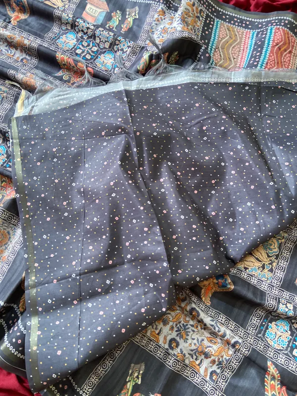 Soft_Tussar_Silk_sarees_with_Beautiful_Digital_Print_With_Attractive_Border_And_Contrast_Print_Blouse_With_Tassels