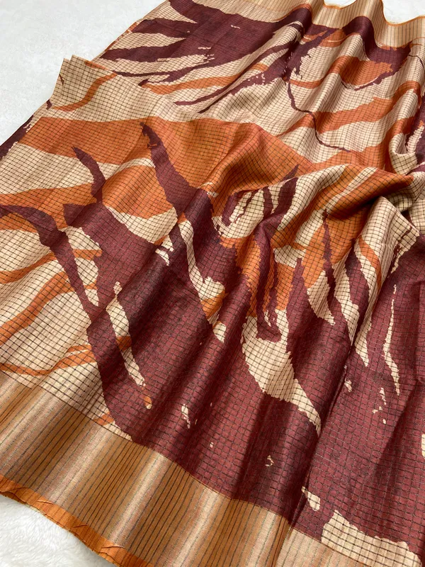 Aarathi_Maroon_&_Yellow_–_Aarti_Glow_Diwali_Special_|_Soft_Tussar_Silk_Saree_with_Digital_Print,_Checks_Design_Saree_&_Digital_Print_Blouse