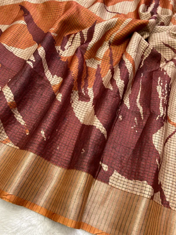 Aarathi_Maroon_&_Yellow_–_Aarti_Glow_Diwali_Special_|_Soft_Tussar_Silk_Saree_with_Digital_Print,_Checks_Design_Saree_&_Digital_Print_Blouse