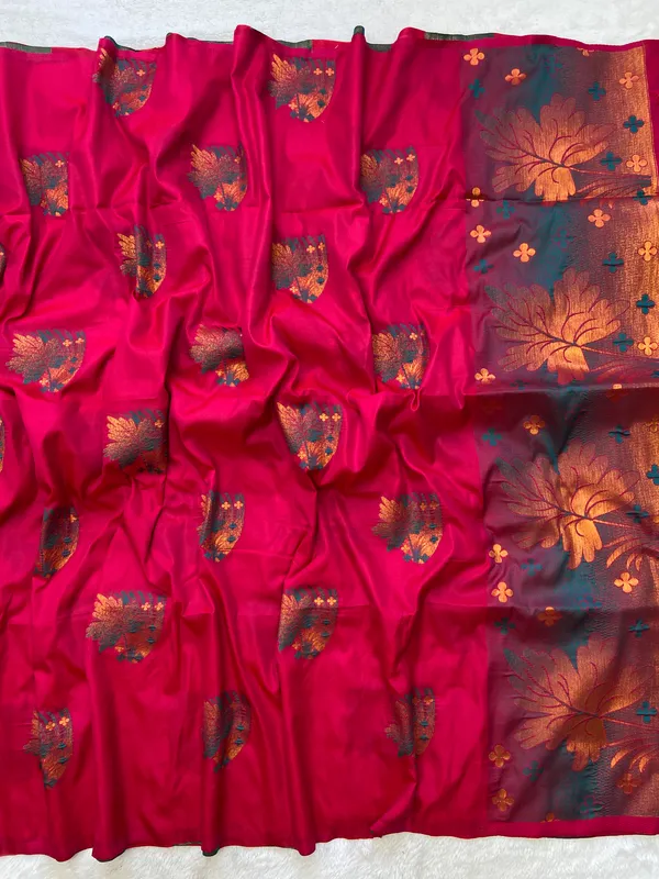 Premium_Soft_Silk_sarees_with_Beautiful_Weaving_Zari_With_Attractive_Two_Tone_Design_And_Weaving_Design_Blouse_With_Tassels